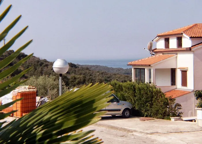 게스트하우스 And With Wifi Vrsar, Porec - 3007 3*