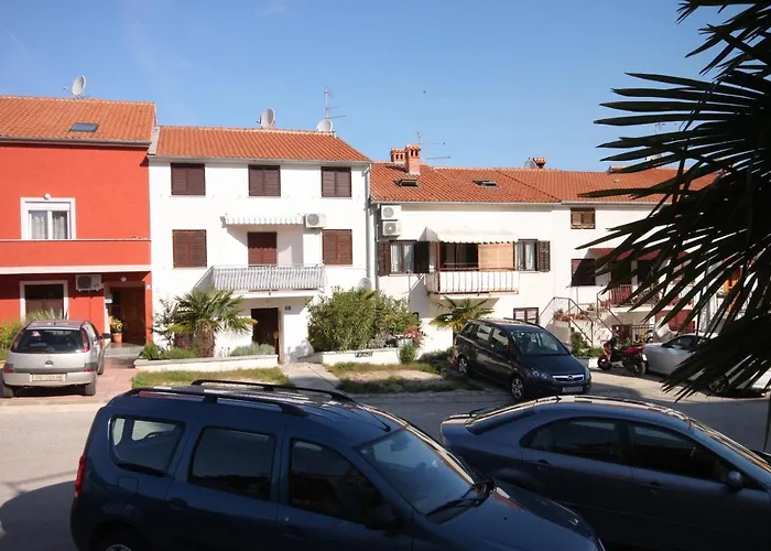 게스트하우스 And With Wifi Vrsar, Porec - 3007 3*