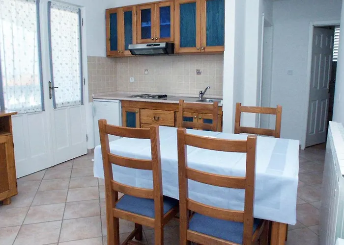 게스트하우스 And With Wifi Vrsar, Porec - 3007 브르사르