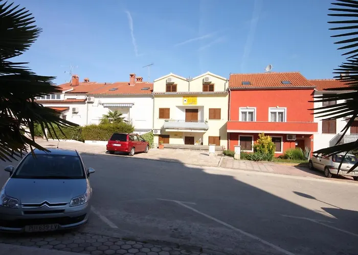 And With Wifi Vrsar, Porec - 3007 게스트하우스 3*