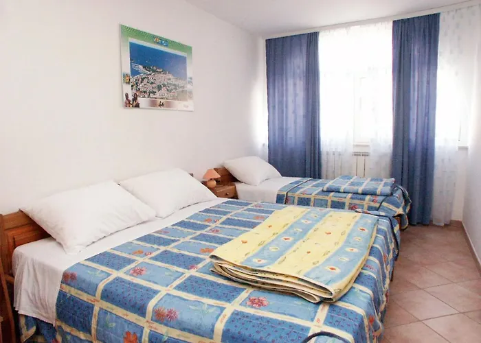 게스트하우스 And With Wifi Vrsar, Porec - 3007 3*