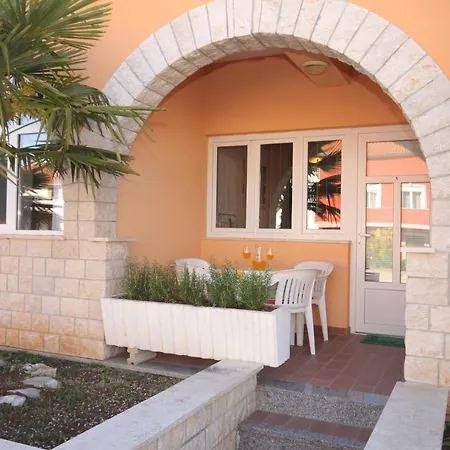 Apartments And Rooms With Wifi Vrsar, Porec - 3007 Gasthof